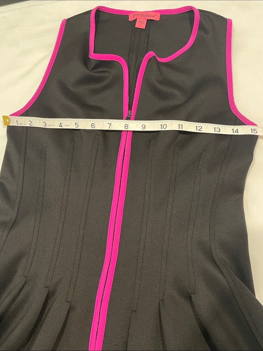 Betsey Johnson | Black w/pink trim Scuba Zip Front Dress Sz 2 - Picture 8 of 10